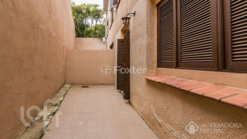 Image 30 - 1019566