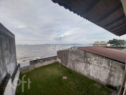 Image 12 - 1019573