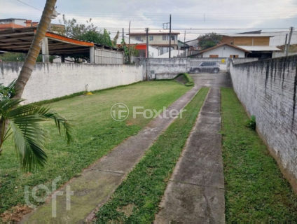 Image 17 - 1019573