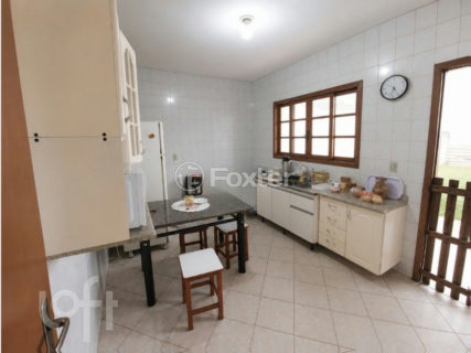 Image 3 - 1019573