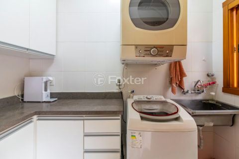 Image 32 - 1019603
