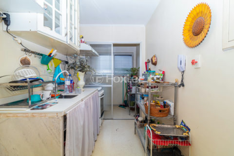 Image 12 - 1019705