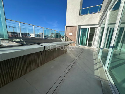 Image 17 - 1019738