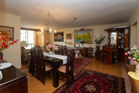 Image 1 - 1019830