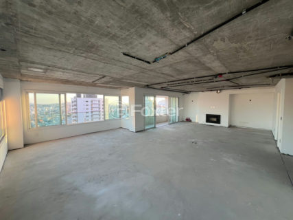 Image 10 - 1019842