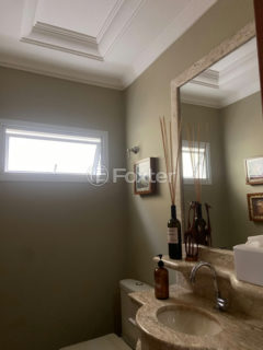 Image 10 - 1019967