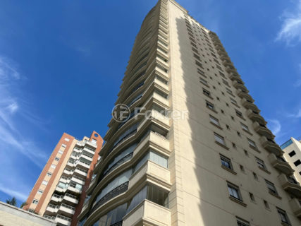 Image 31 - 1020013