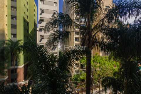 Image 29 - 1020034