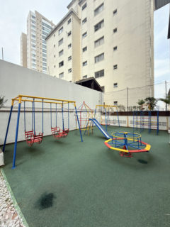 Image 32 - 1020052