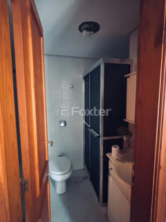 Image 30 - 1020204