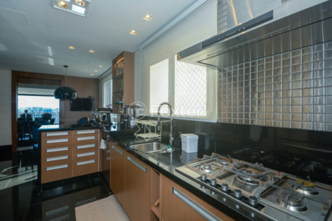 Image 35 - 1020223