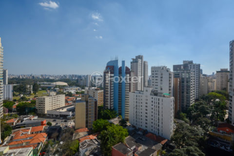 Image 2 - 1020223