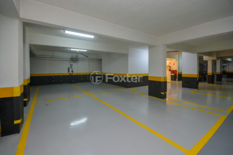 Image 40 - 1020223