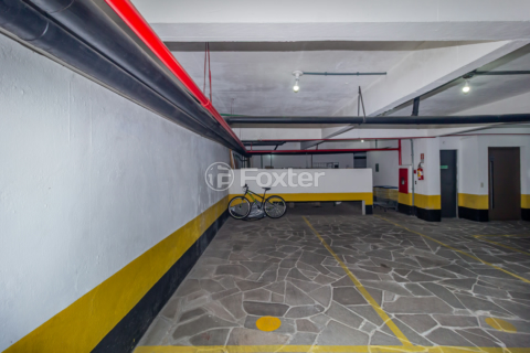 Image 46 - 102023