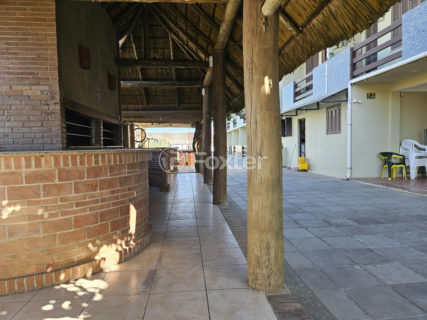 Image 11 - 1020236