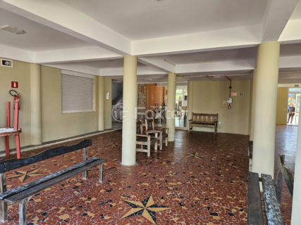 Image 10 - 1020236