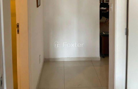 Image 7 - 1020244