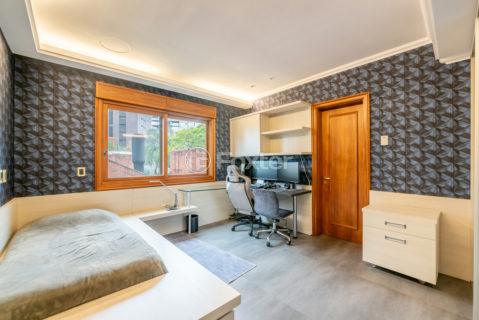 Image 32 - 1020269
