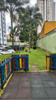 Image 10 - 1020309