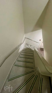 Image 22 - 1020330