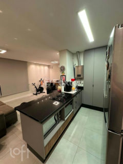 Image 3 - 1020353