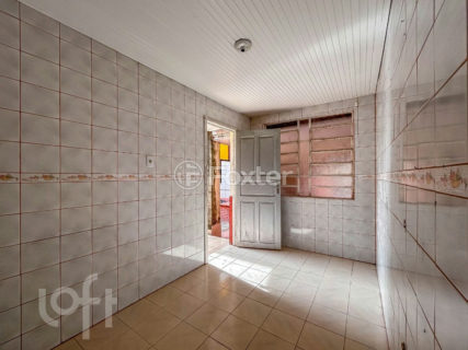 Image 45 - 1020356
