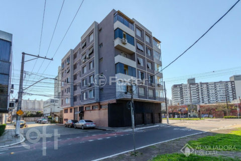 Image 32 - 1020361