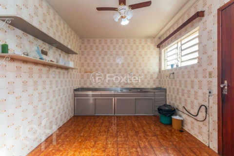Image 30 - 1020371