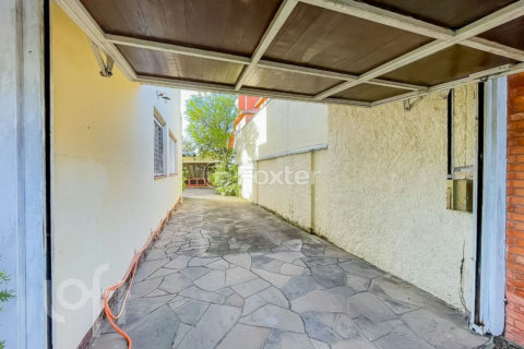 Image 34 - 1020371