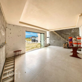 Image 4 - 1020379