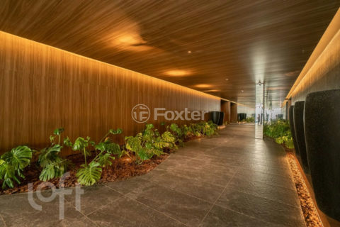 Image 57 - 1020381