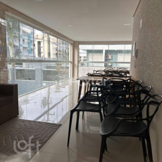 Image 27 - 1020412