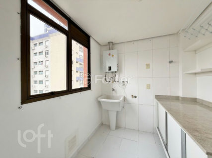 Image 39 - 1020420