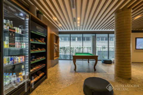 Image 24 - 1020425