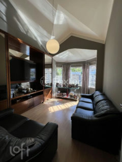Image 7 - 1020443