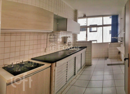 Image 13 - 1020448