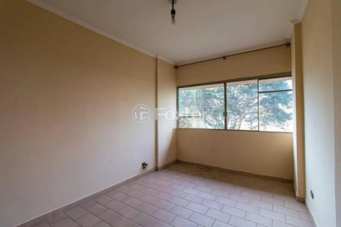 Image 3 - 1020504