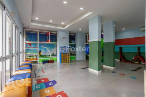 Image 33 - 1020604