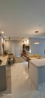 Image 0 - 1020644