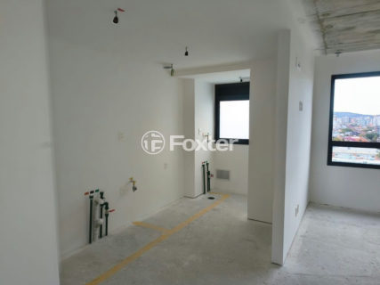 Image 4 - 1020671