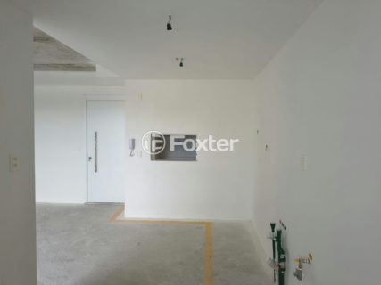 Image 3 - 1020671