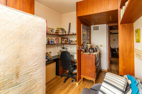 Image 3 - 1020672