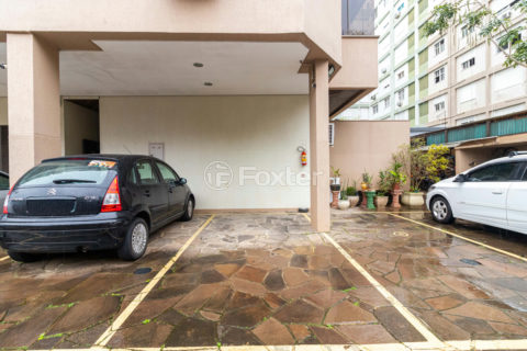 Image 30 - 1020672