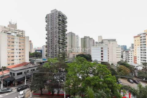 Image 3 - 1020673