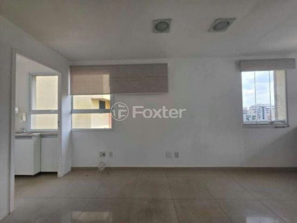 Image 7 - 1020676
