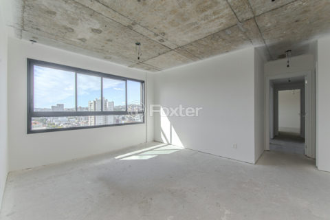 Image 7 - 1020697