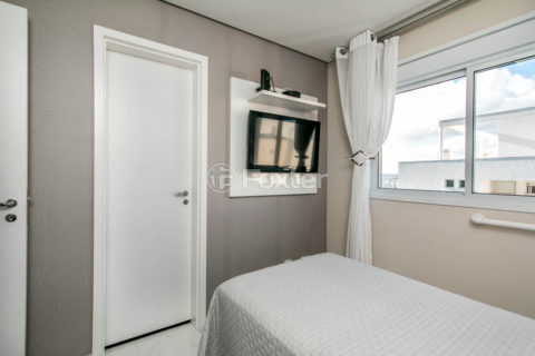 Image 31 - 1020737