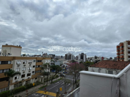 Image 39 - 1020748