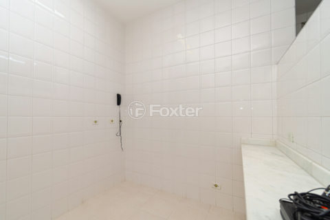 Image 32 - 1020792