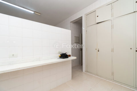 Image 35 - 1020792